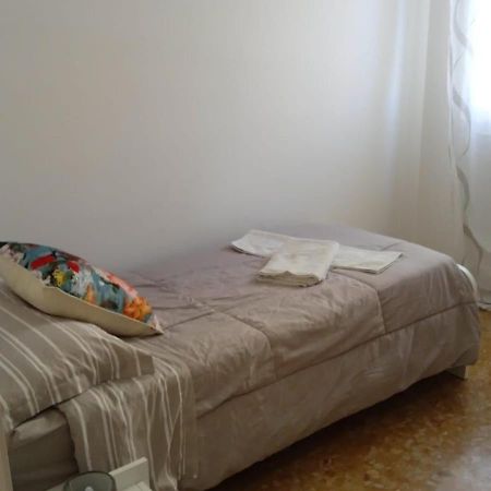 Gabrielli Rooms & Apartments - Fiera Верона Экстерьер фото